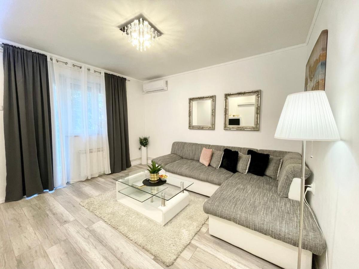 Apartment "Mimoza 1" Self Check-In, Self Check-Out オトチャッツ エクステリア 写真